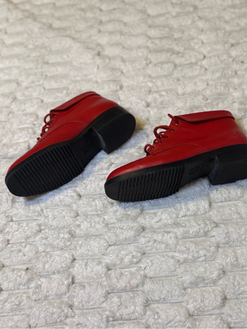 Vintage Danexx Red Lace-Up Booties Size 6.5 Retro Ankle Boots - Picture 4 of 13